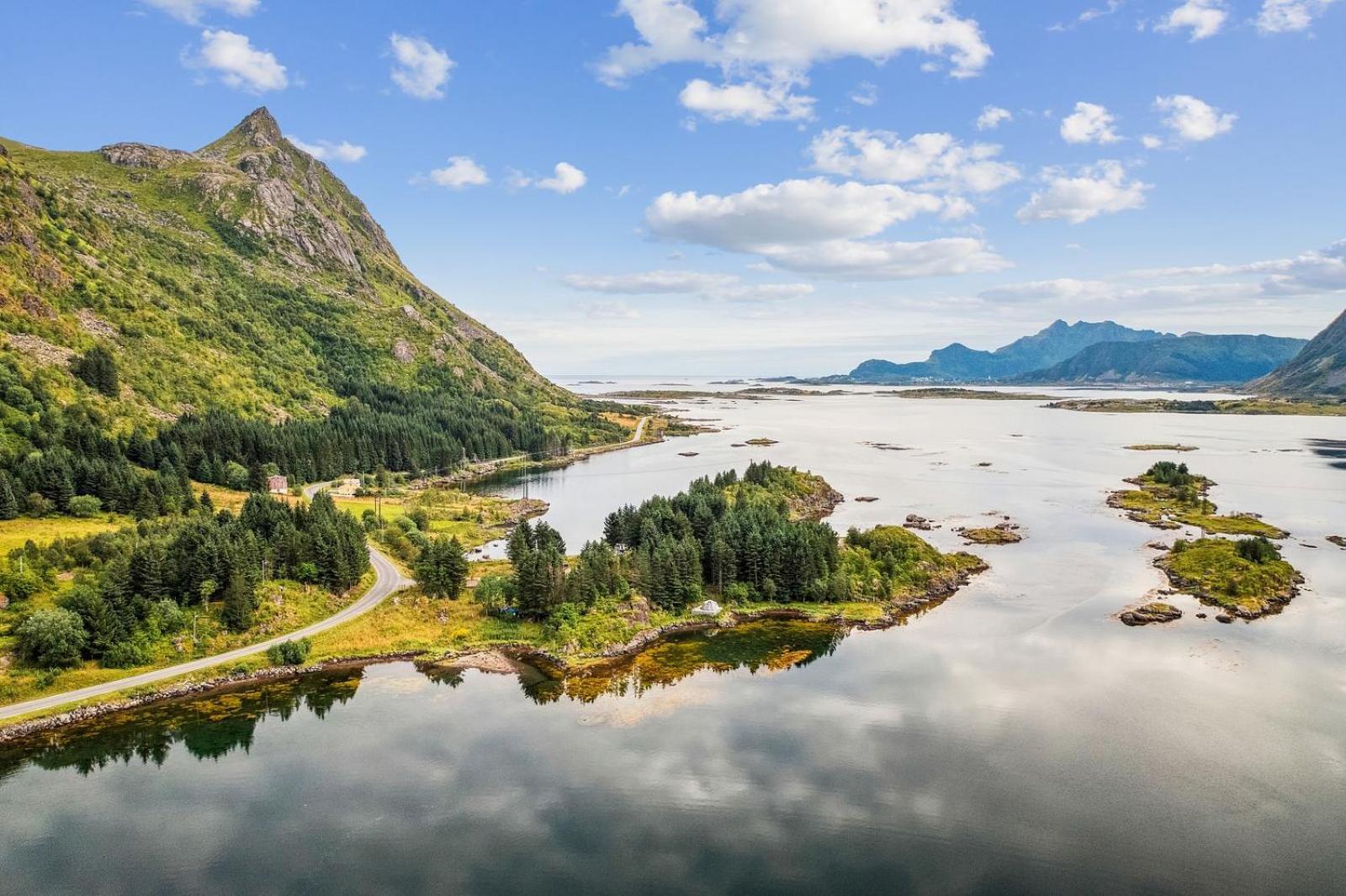 Flo Lofoten Nature Escape Valberg 외부 사진